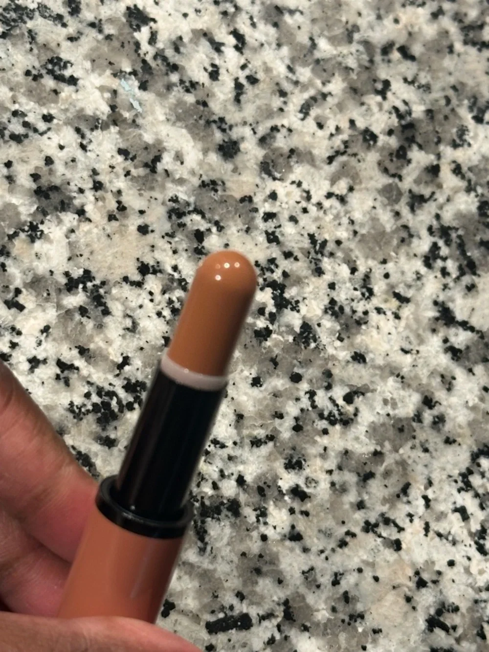 $27! BOBBI BROWN DEEP BISQUE CORRECTOR STICK. BRAND NEW UNUSED. FREE SHIPPING